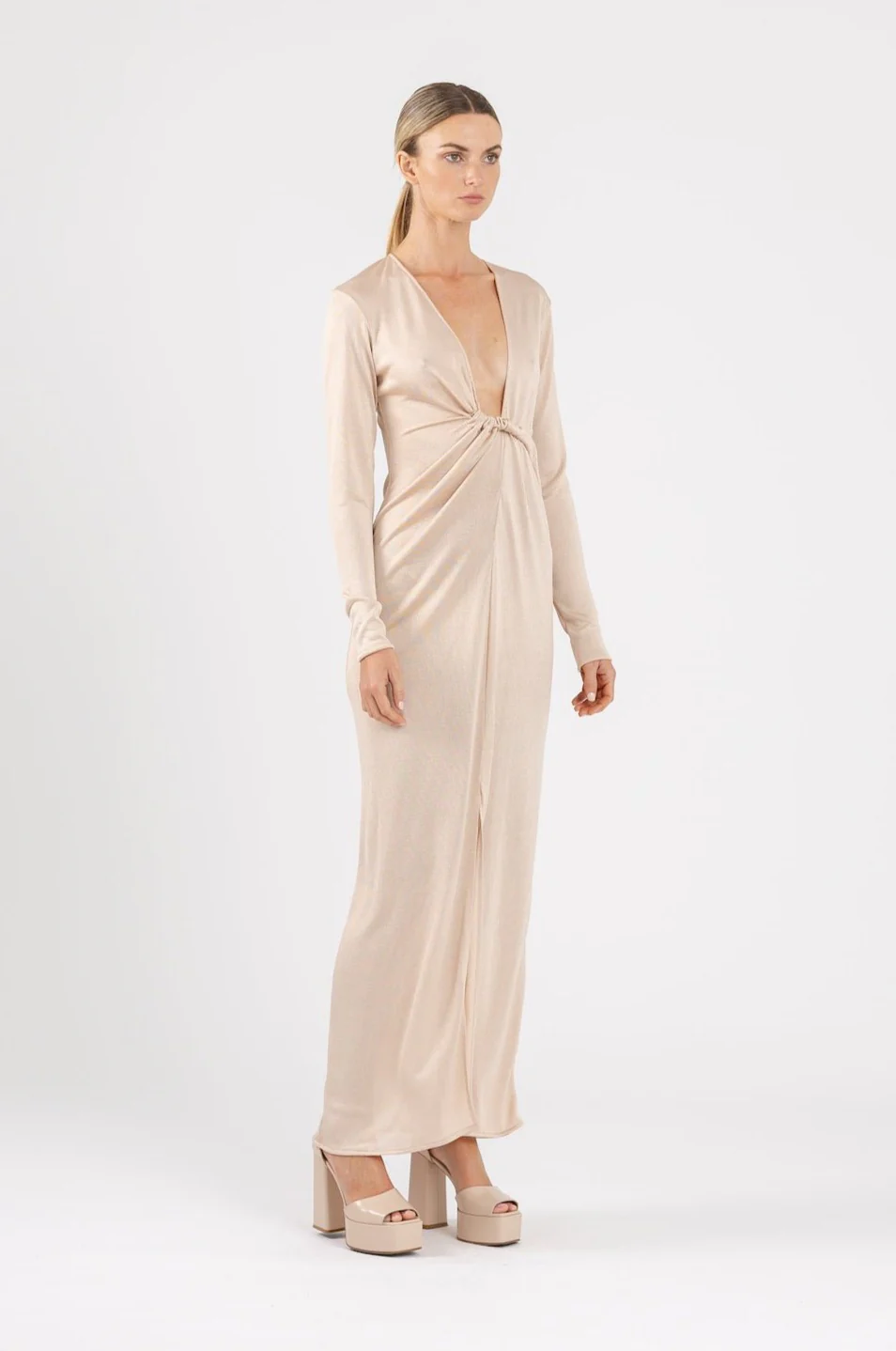 ALEXIS MAXI IN MEDALLION KNIT - Image 4