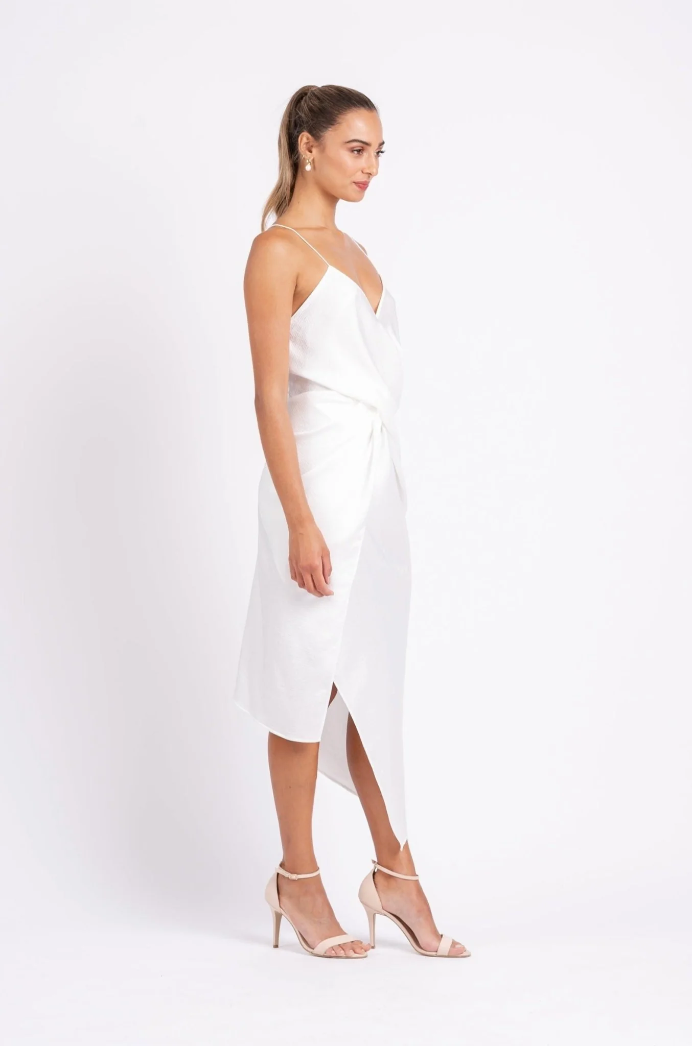 LE LUXE MIDI IN WHITE ON WHITE - Image 4