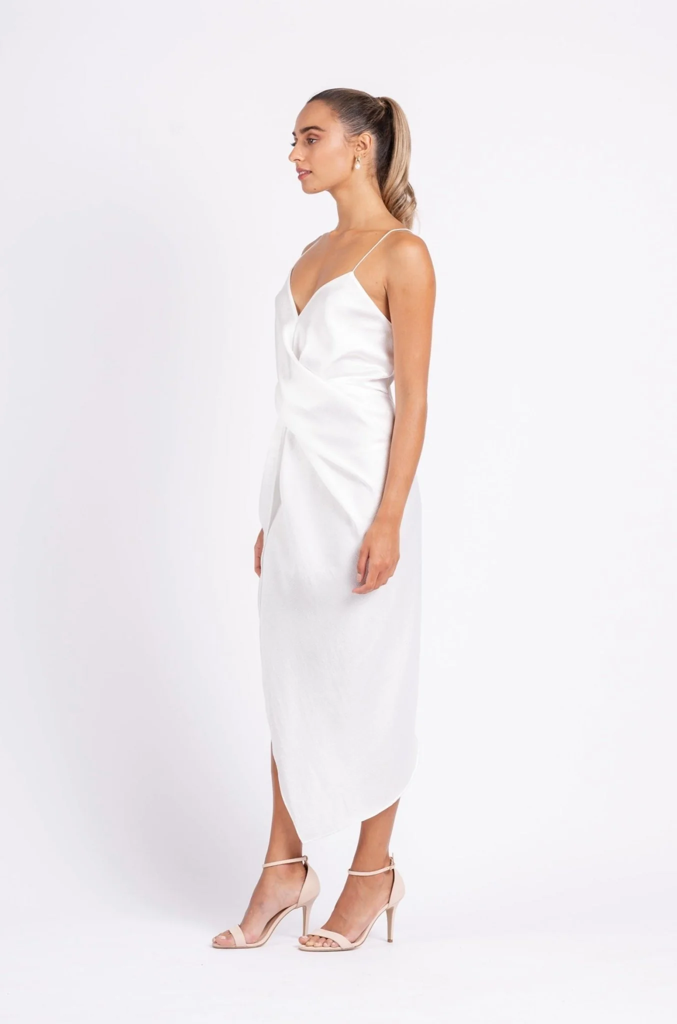 LE LUXE MIDI IN WHITE ON WHITE - Image 5