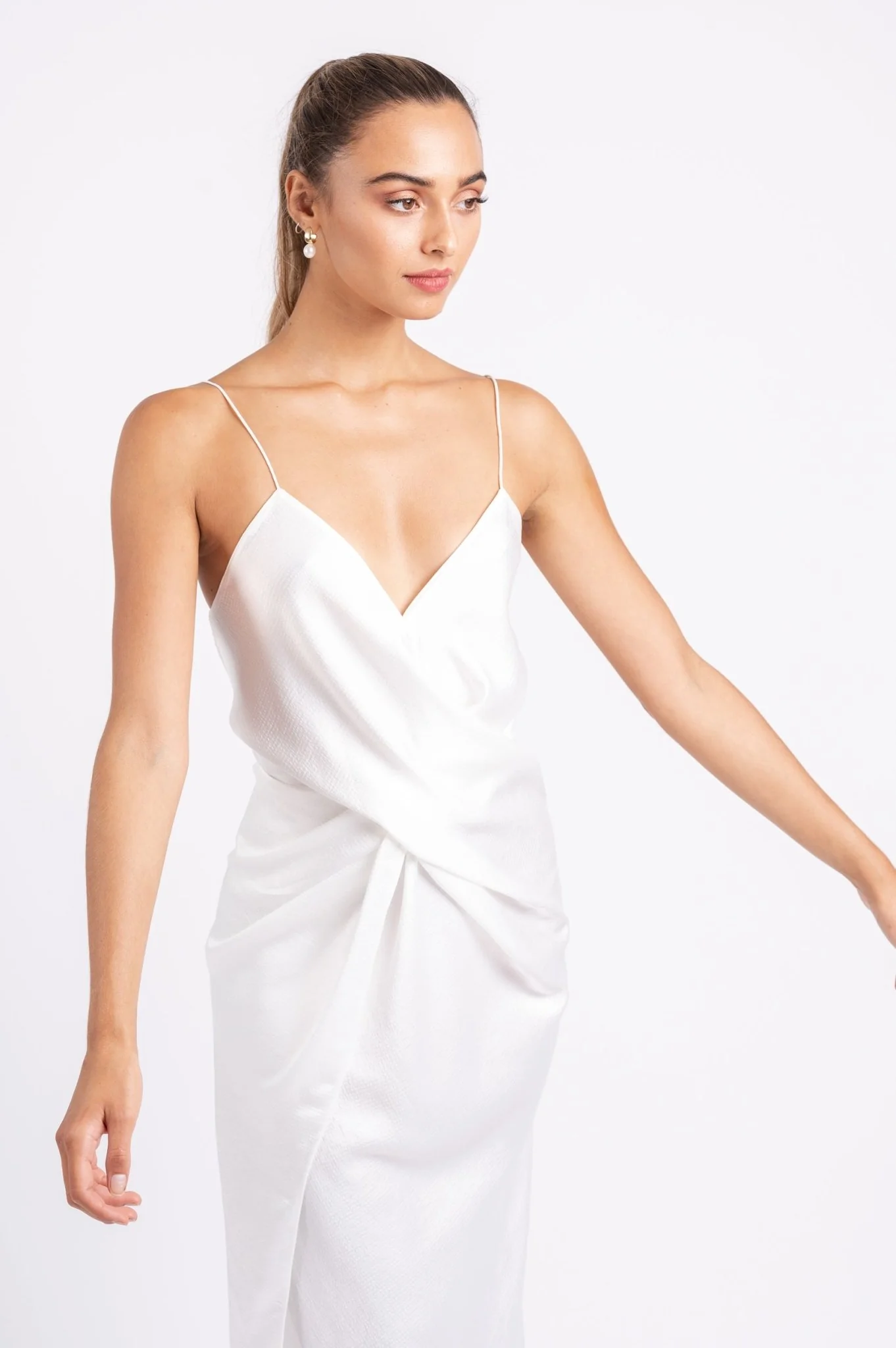 LE LUXE MIDI IN WHITE ON WHITE - Image 7