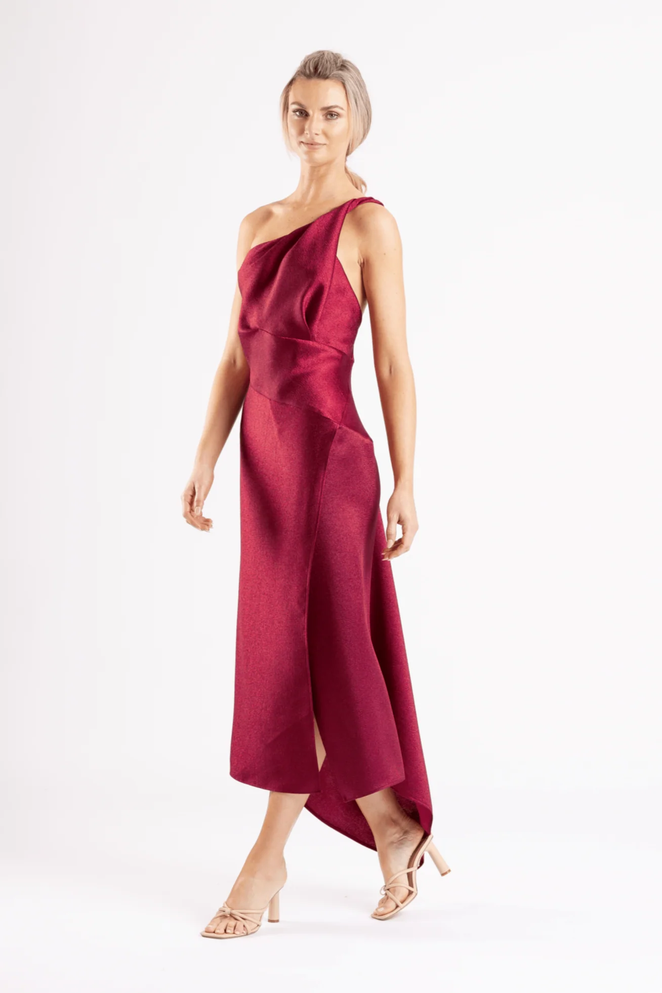 MATILDA DRESS IN GARNET - Image 4
