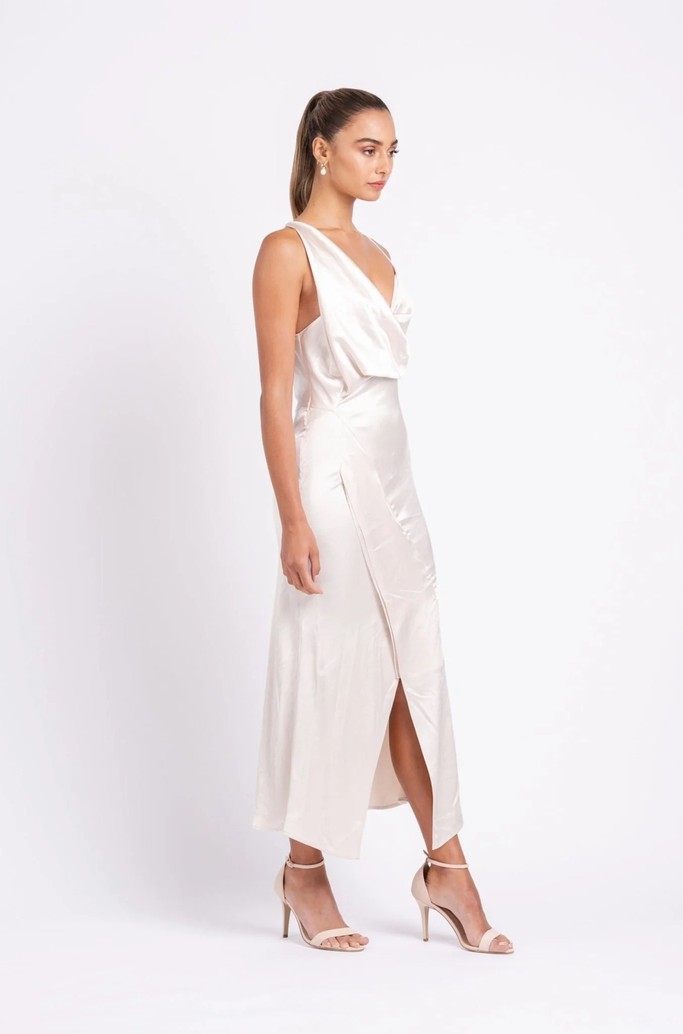 MUSE DRESS IN MOTHER OF PEARL - Image 4